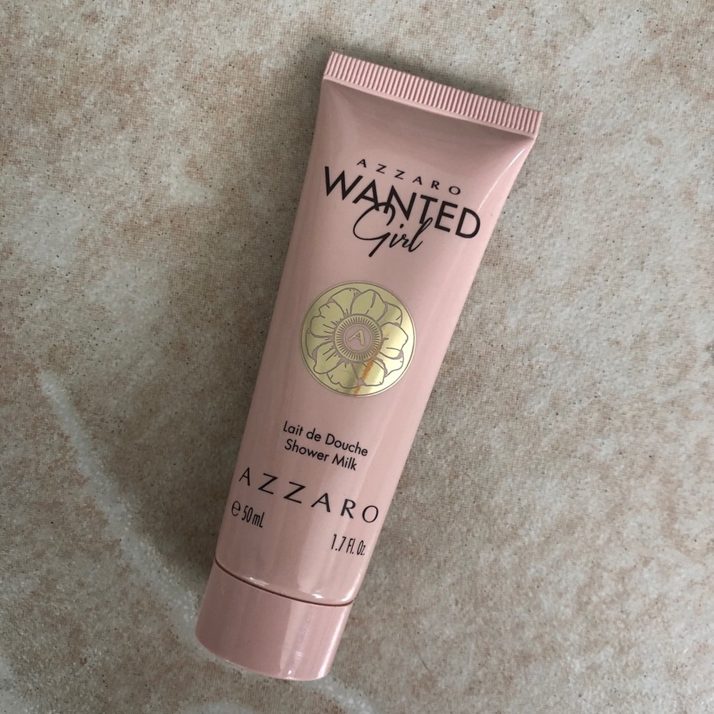 ✨6 for $15✨ Azzaro Wanted Girl shower milk